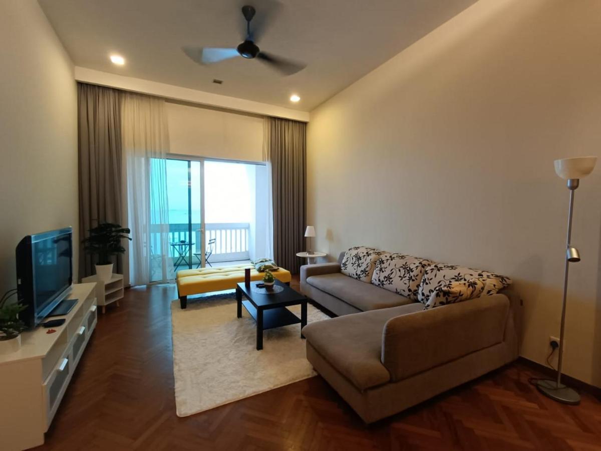 Straits Quay Marina Suites Penang By Aurorahomes Bagan Jermal Exterior foto